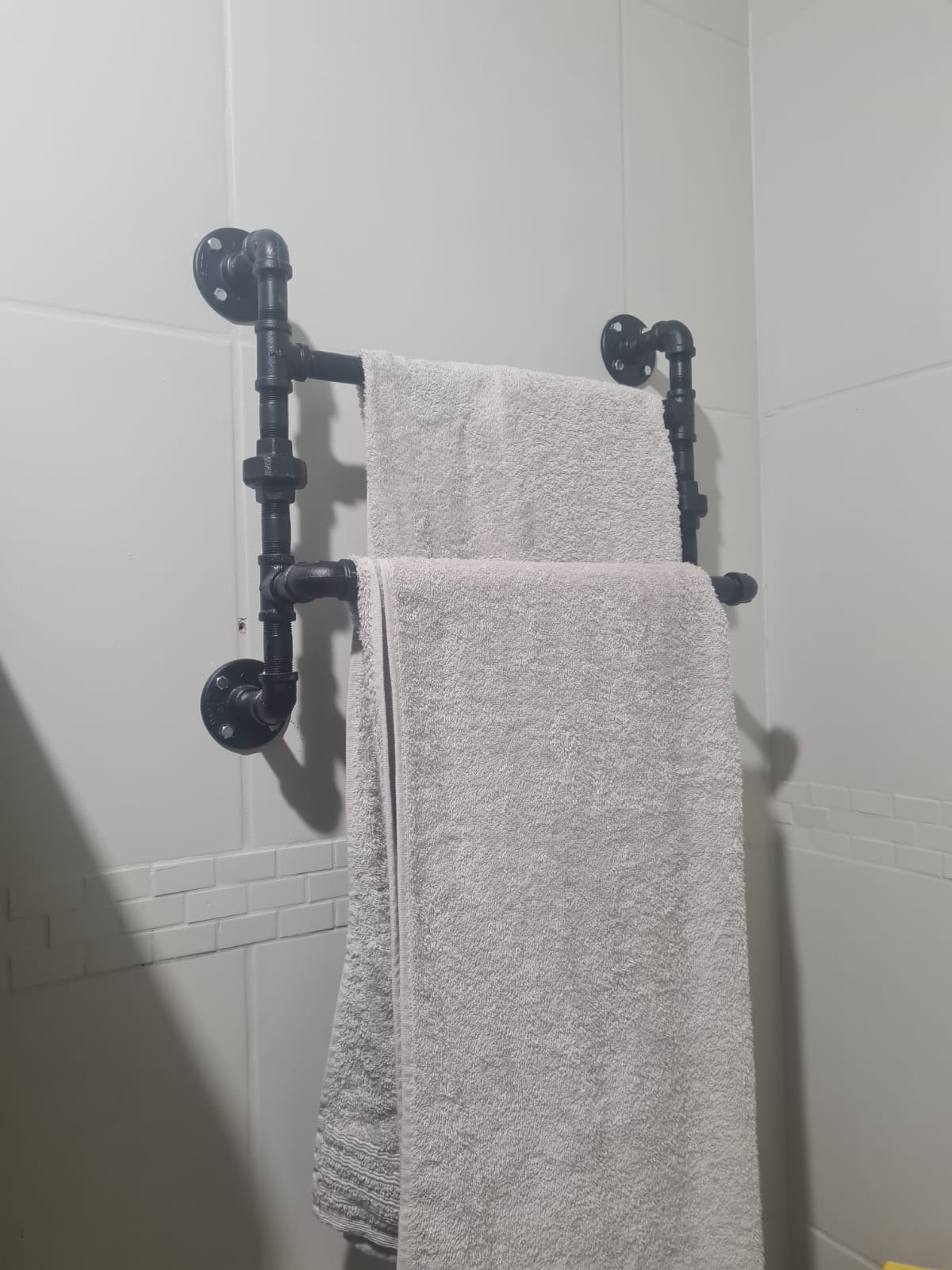 DIY Industrial Towel Rack Kit