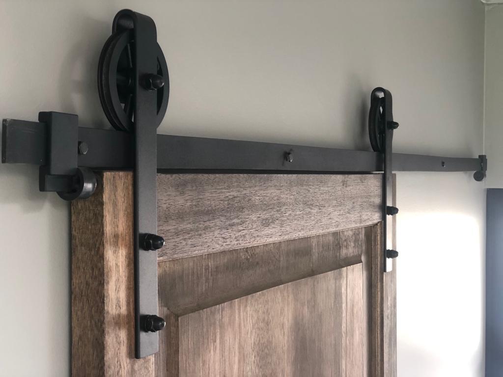 Barn Door Hardware Kit incl 2m Rail - Vintage look 120mm Aluminium Spoke Wheel - Aluminium Flanges