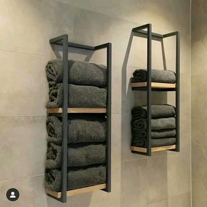 Wall towel holder 700mm with shelves